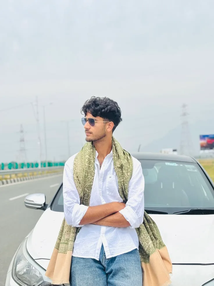 🌿 Classy Roadside Look | Luxury Car & Desi Boy Aesthetic