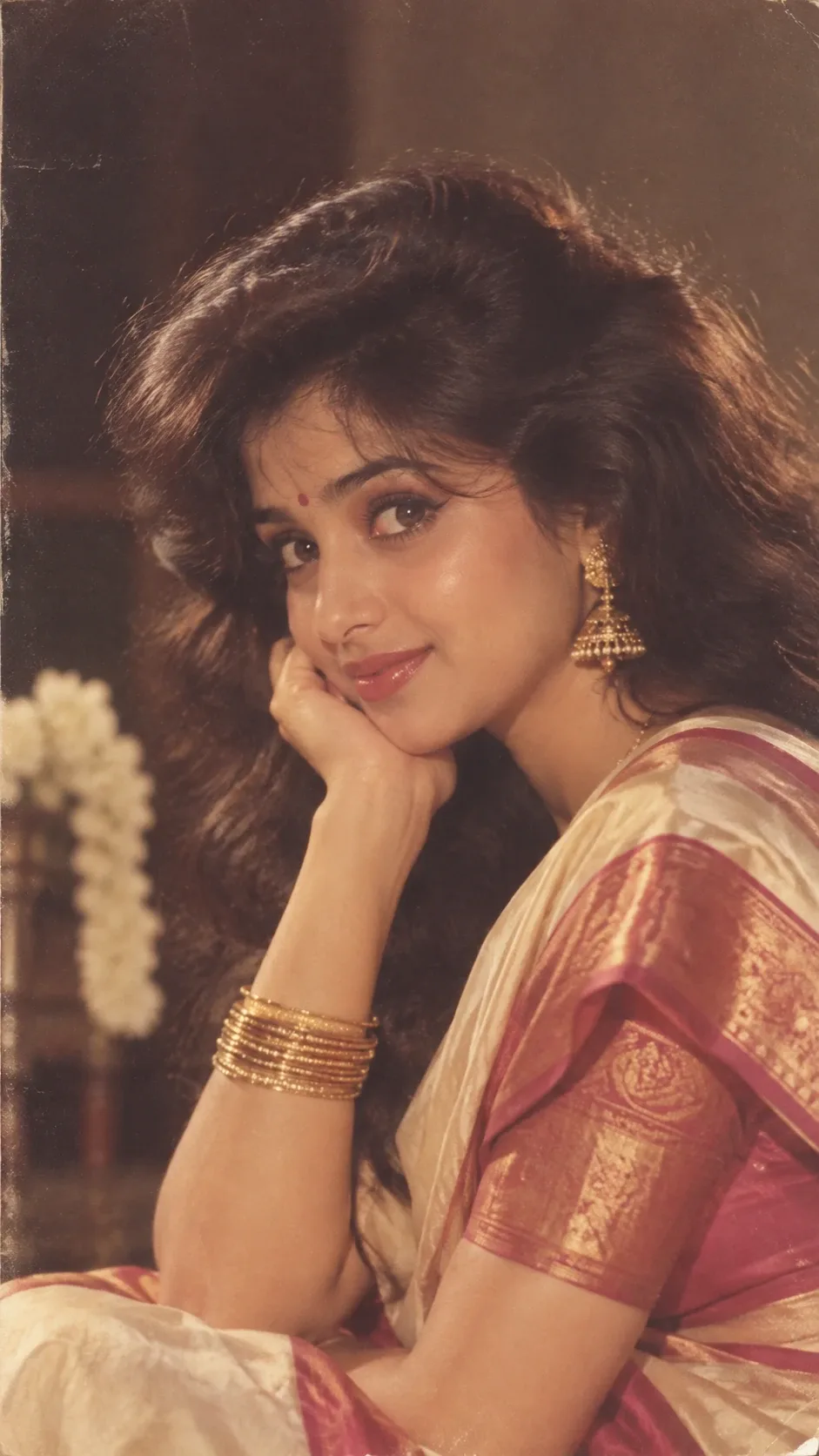 1980s Bollywood Heroine AI Photo Prompt for Girls